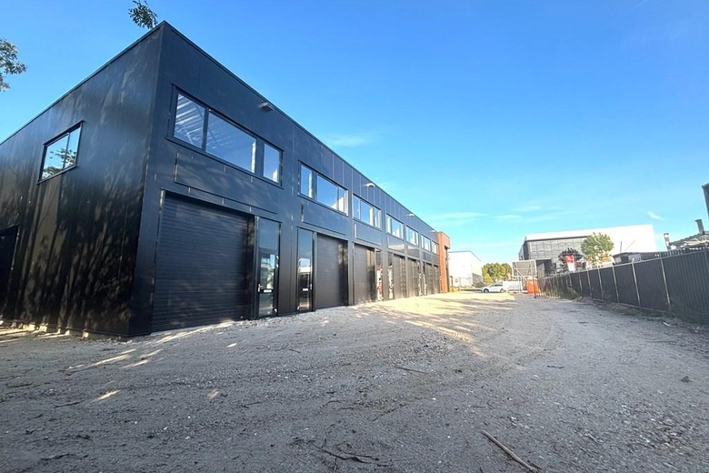 BedrijfsruimteaanFahrenheitstraat 34 P<br/> inEde BedrijfsruimteaanFahrenheitstraat 34 P<br/> inEde
