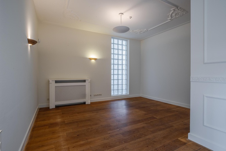 KantoorruimteaanUtrechtseweg 157<br/> inOosterbeek KantoorruimteaanUtrechtseweg 157<br/> inOosterbeek