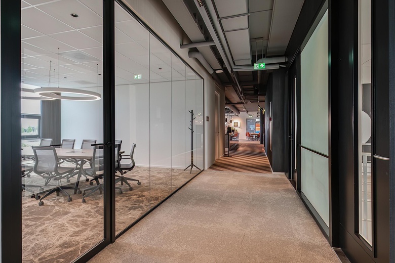 KantoorruimteaanHogeweg 87 - 93<br/> inZaltbommel