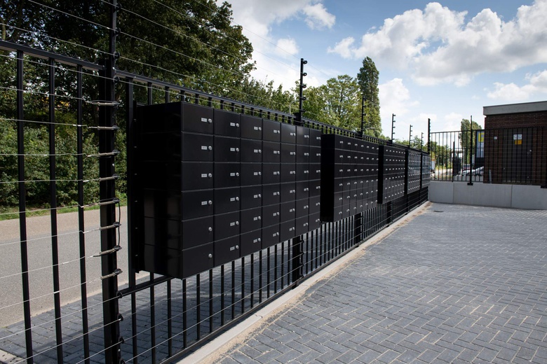 BedrijfsruimteaanGaragePark Etten - Leur XXL 0 ong<br/> inEtten-Leur