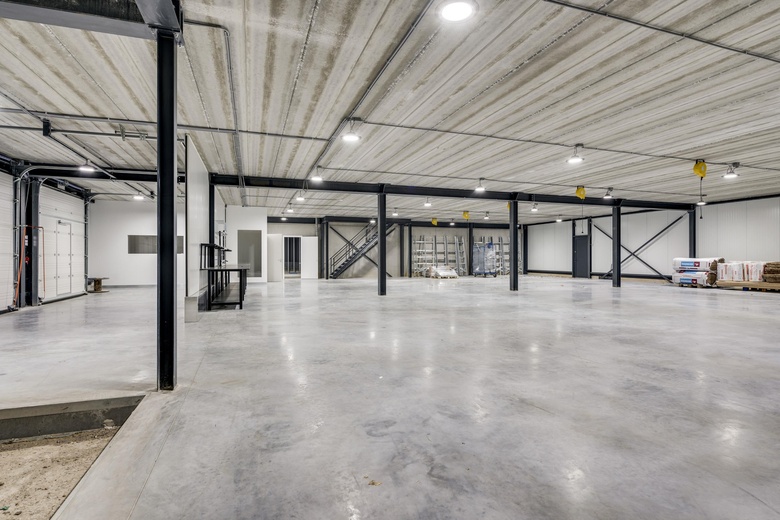 BedrijfsruimteaanKristalweg 15<br/> inHerten