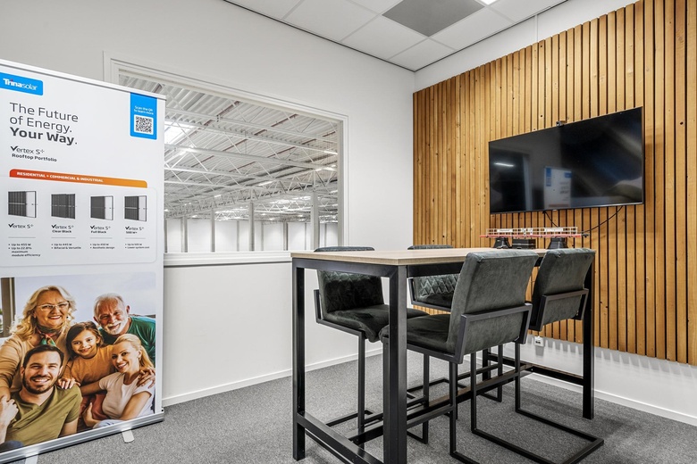 BedrijfsruimteaanRietgraaf 2 a<br/> inOosterhout