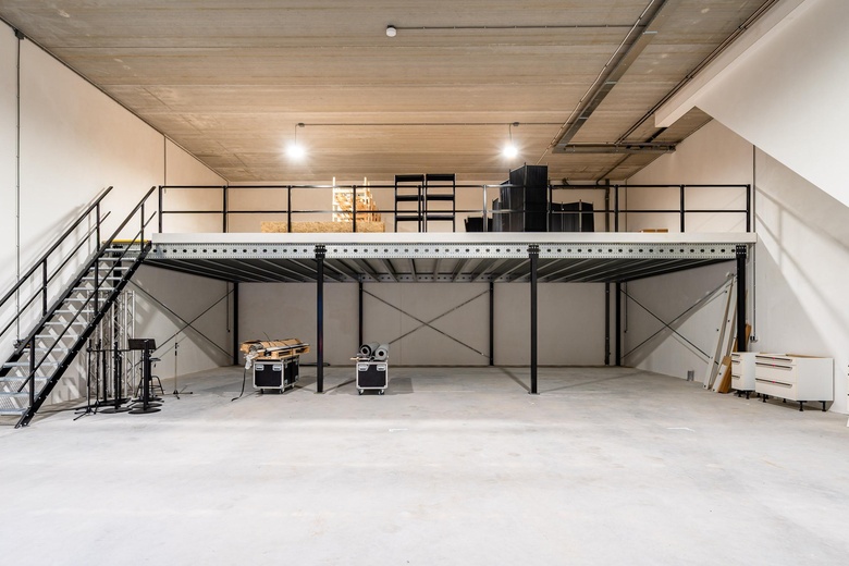 BedrijfsruimteaanPampuslaan 168 M<br/> inWeesp