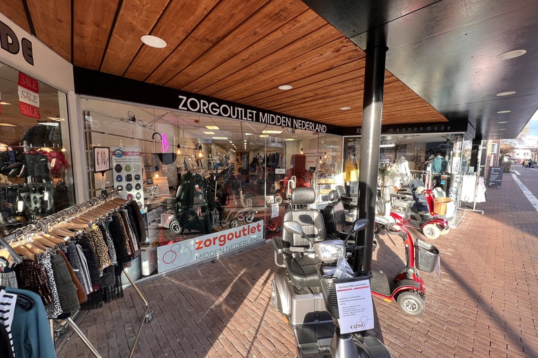 WinkelruimteaanStationsstraat 74<br/> inErmelo WinkelruimteaanStationsstraat 74<br/> inErmelo
