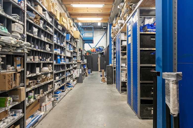 BedrijfsruimteaanKerkstraat 11<br/> inVorstenbosch BedrijfsruimteaanKerkstraat 11<br/> inVorstenbosch