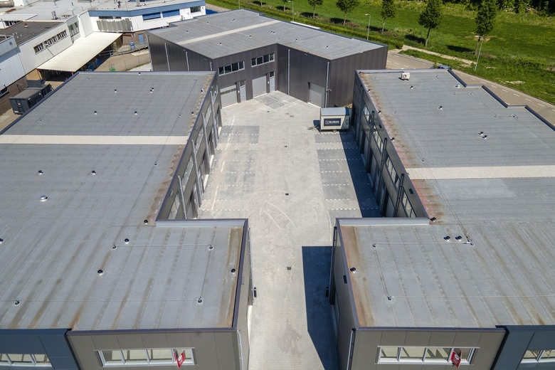 BedrijfsruimteaanLatensteinse Middenweg 31<br/> inTiel