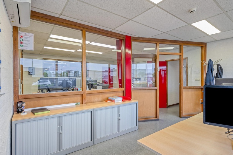 BedrijfsruimteaanTomeikerweg 31<br/> inGeleen