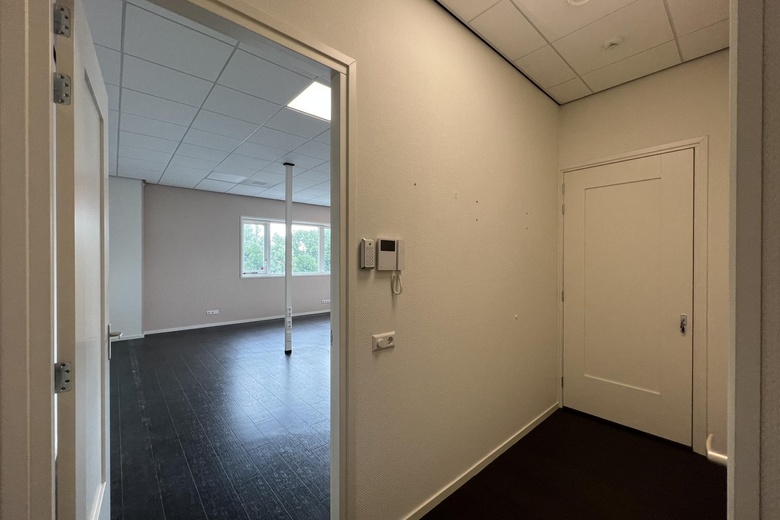 KantoorruimteaanLindtsedijk 88 A<br/> inZwijndrecht KantoorruimteaanLindtsedijk 88 A<br/> inZwijndrecht