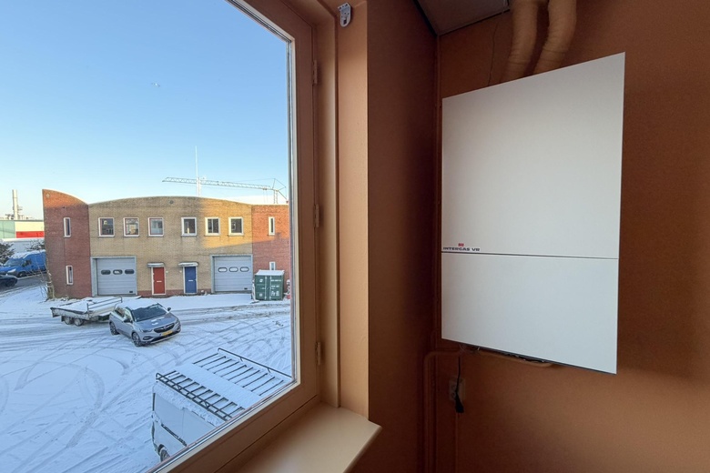 BedrijfsruimteaanNijverheidstraat 24 a<br/> inEdam