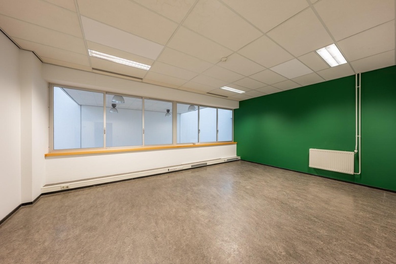 BedrijfsruimteaanBerenkoog 38<br/> inAlkmaar BedrijfsruimteaanBerenkoog 38<br/> inAlkmaar