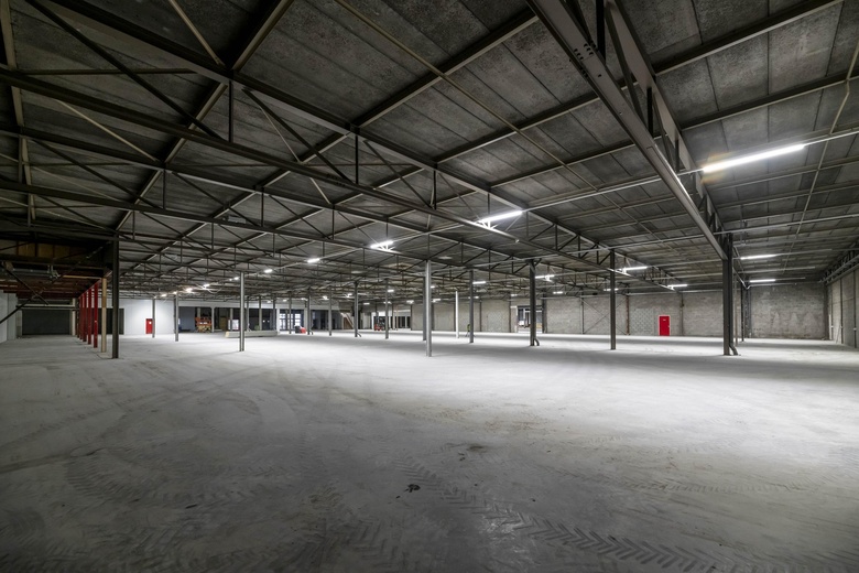 BedrijfsruimteaanSchuttevaerweg 22 - 24<br/> inRotterdam BedrijfsruimteaanSchuttevaerweg 22 - 24<br/> inRotterdam