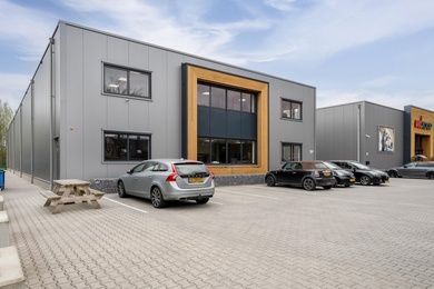 Bekijk foto 2 van Nijverheidsstraat 10 a