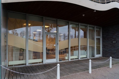 Bekijk foto 2 van Zilverparkkade 71