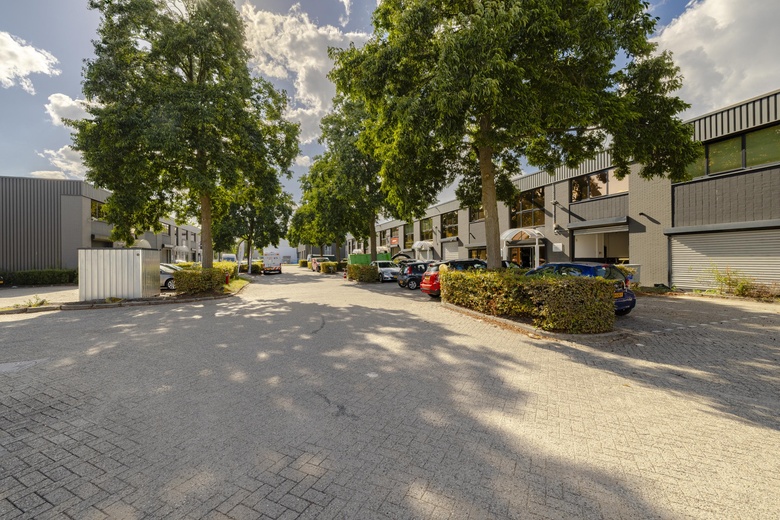 BedrijfsruimteaanLemelerbergweg 60<br/> inAmsterdam