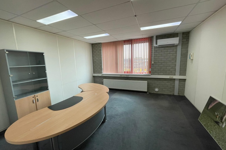 BedrijfsruimteaanLage Maat 13<br/> inWijk bij Duurstede