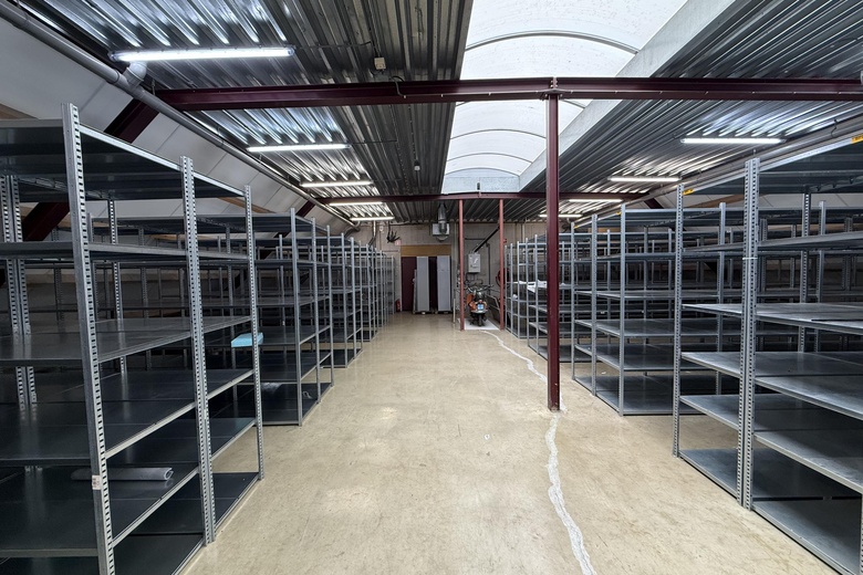 BedrijfsruimteaanZuidhollandsedijk 181<br/> inKaatsheuvel