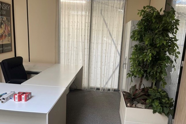 BedrijfsruimteaanHarregatplein 7 c<br/> inZuidland BedrijfsruimteaanHarregatplein 7 c<br/> inZuidland