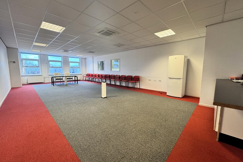 BedrijfsruimteaanDieselweg 36<br/> inBunschoten