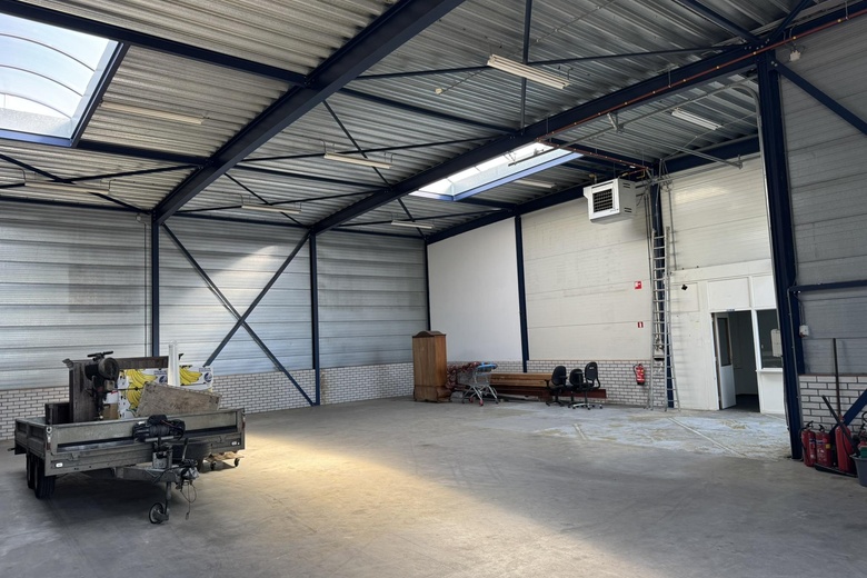 BedrijfsruimteaanHoofdweg 82<br/> inCapelle aan den IJssel