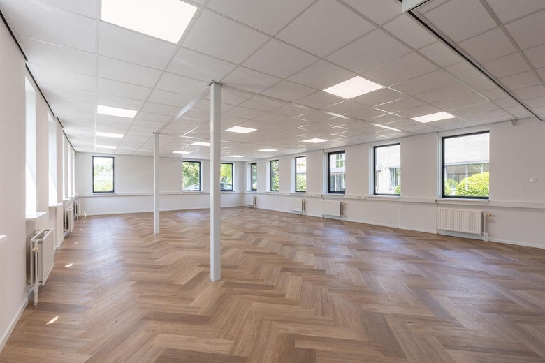 KantoorruimteaanAalsmeerderweg 604 - 610<br/> inRozenburg KantoorruimteaanAalsmeerderweg 604 - 610<br/> inRozenburg