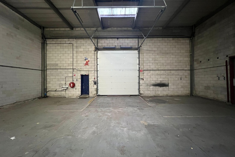 BedrijfsruimteaanKamerlingh Onnesweg 18<br/> inDordrecht