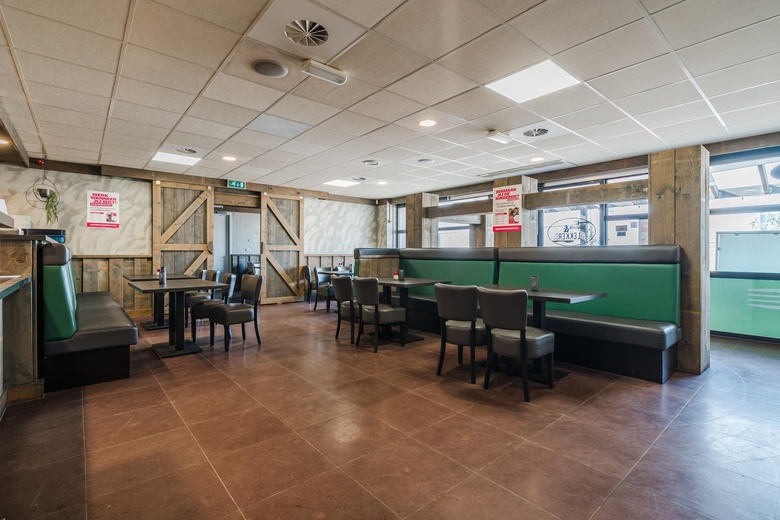 HorecaaanHarselaarseweg 59<br/> inBarneveld