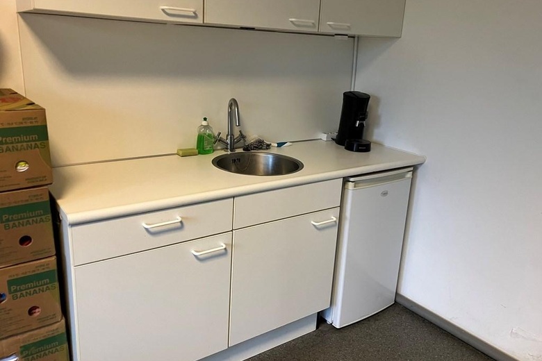 BedrijfsruimteaanEenspan 10 L<br/> inZeewolde