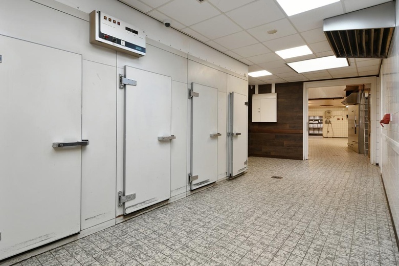 BedrijfsruimteaanKerkstraat 54<br/> inPanningen
