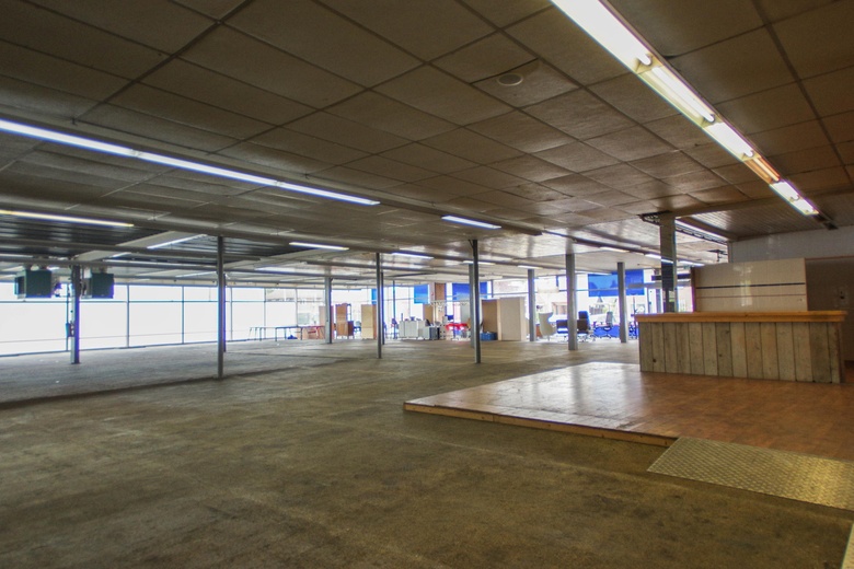 WinkelruimteaanOude Roswinkelerweg 36<br/> inEmmen WinkelruimteaanOude Roswinkelerweg 36<br/> inEmmen