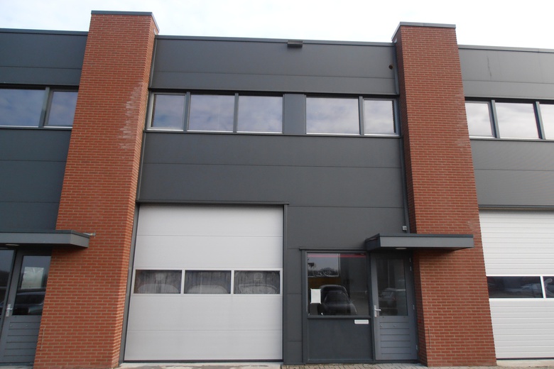 BedrijfsruimteaanBedrijfsweg 82<br/> inVriezenveen