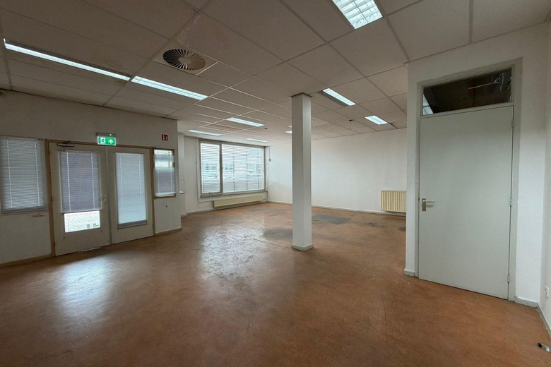BedrijfsruimteaanRooijakkersstraat 14<br/> inEindhoven