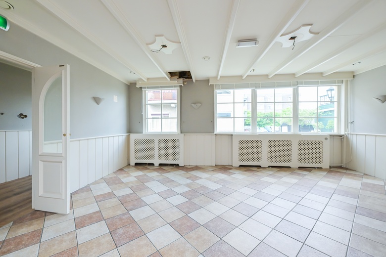 BedrijfsruimteaanWarmoesstraat 37<br/> inWormerveer BedrijfsruimteaanWarmoesstraat 37<br/> inWormerveer