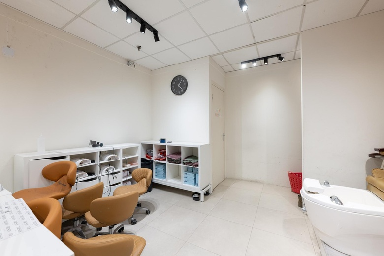 WinkelruimteaanZuidplein Hoog 763<br/> inRotterdam