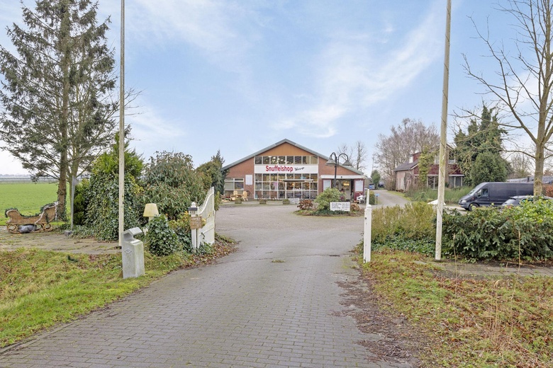 BedrijfsruimteaanZuiderzeestraatweg 412 A<br/> inWezep BedrijfsruimteaanZuiderzeestraatweg 412 A<br/> inWezep