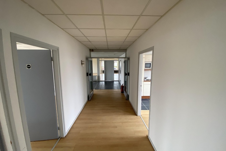 BedrijfsruimteaanDe Steiger 170<br/> inAlmere BedrijfsruimteaanDe Steiger 170<br/> inAlmere