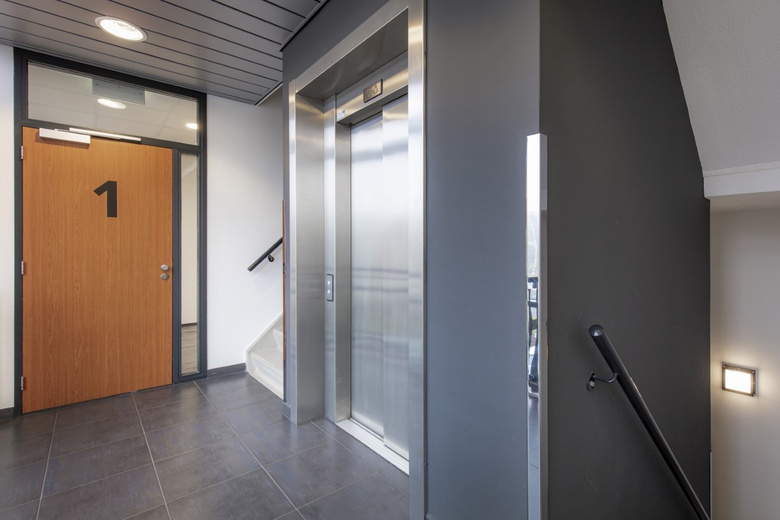 KantoorruimteaanEdisonweg 10<br/> inAlblasserdam