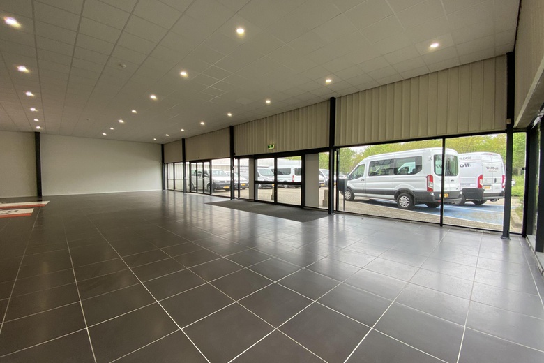WinkelruimteaanMolensingel 1<br/> inMaastricht WinkelruimteaanMolensingel 1<br/> inMaastricht