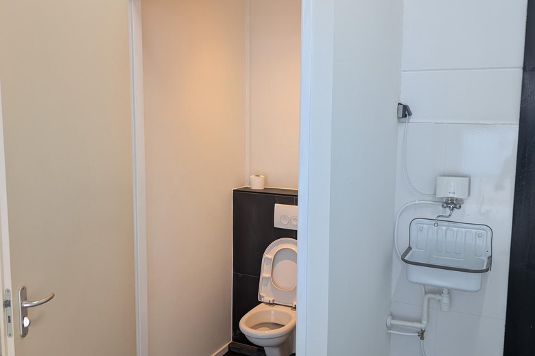 BedrijfsruimteaanNikkelweg 315<br/> inAlphen aan den Rijn