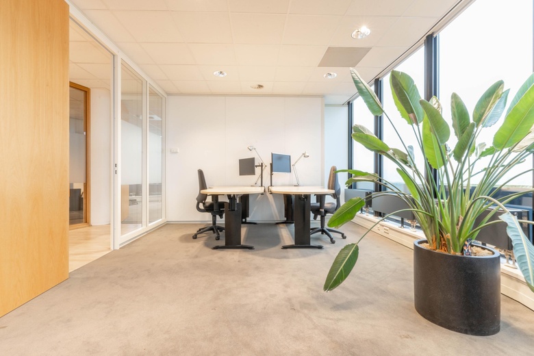 Kantoorruimteaan1e Hogeweg 196 - 200<br/> inZeist