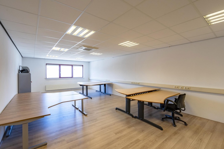 BedrijfsruimteaanMarconiweg 13 A<br/> inZeewolde BedrijfsruimteaanMarconiweg 13 A<br/> inZeewolde