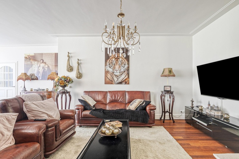 BedrijfsruimteaanDommelstraat 15 - 17<br/> inDen Bosch