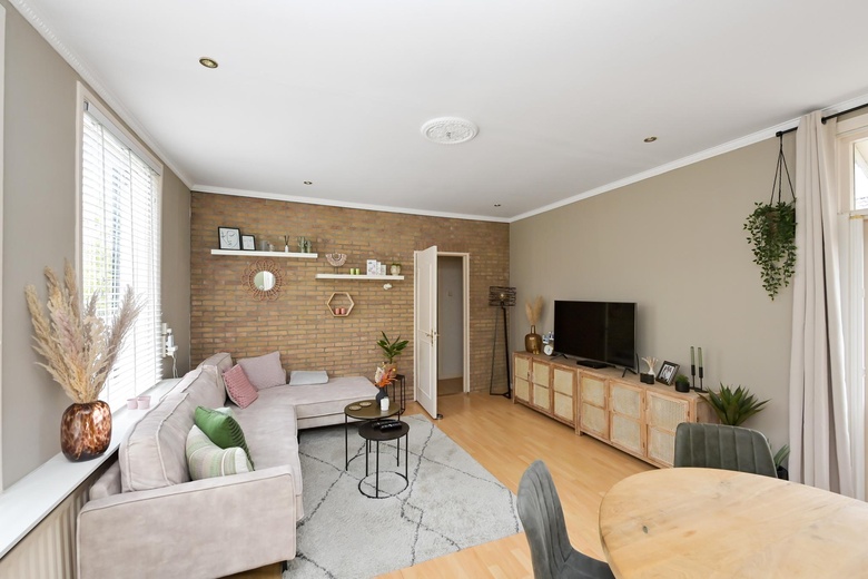 BedrijfsruimteaanWarmoesstraat 37<br/> inWormerveer BedrijfsruimteaanWarmoesstraat 37<br/> inWormerveer