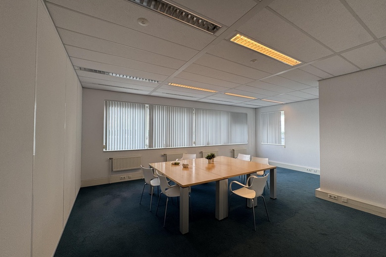 KantoorruimteaanDokter Klinkertweg 12 - 20<br/> inZwolle KantoorruimteaanDokter Klinkertweg 12 - 20<br/> inZwolle