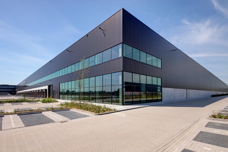 BedrijfsruimteaanDe Kroonweg 12<br/> inWaalwijk BedrijfsruimteaanDe Kroonweg 12<br/> inWaalwijk