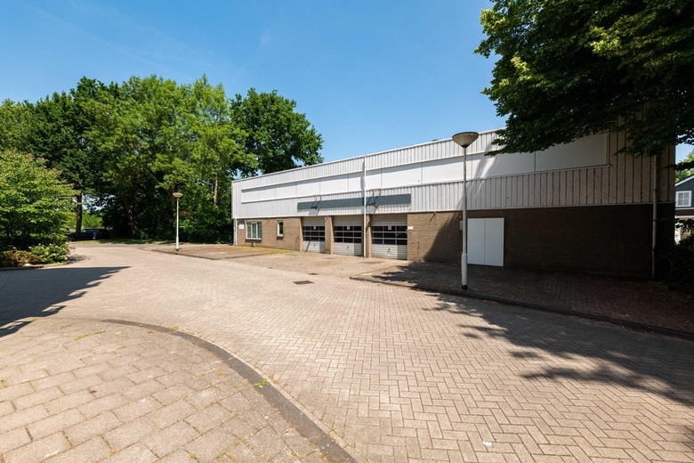 BedrijfsruimteaanRijksstraatweg 109<br/> inHellevoetsluis