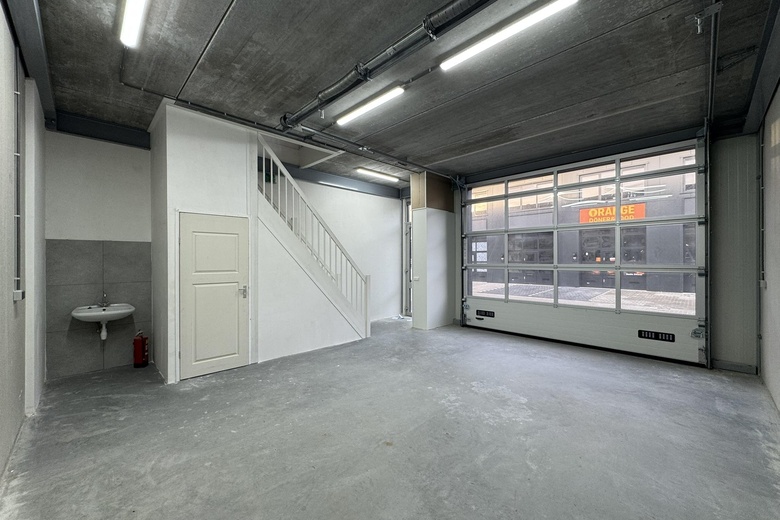 BedrijfsruimteaanJarmuiden 27 N<br/> inAmsterdam