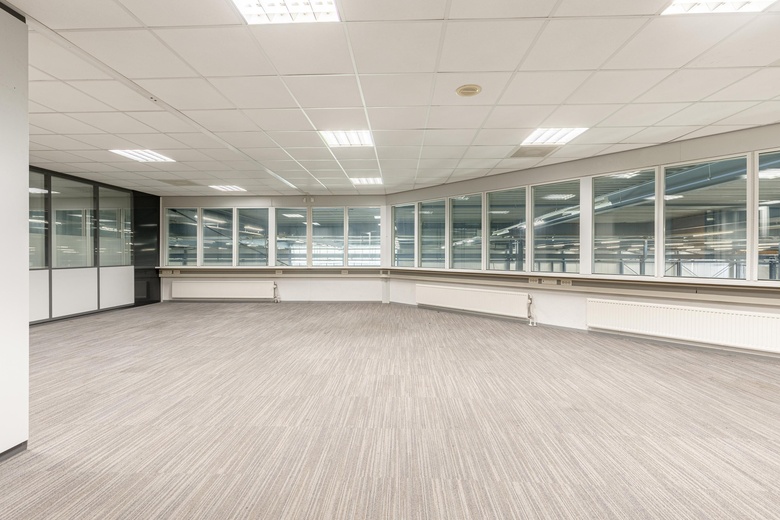 BedrijfsruimteaanDe Run 4225<br/> inVeldhoven