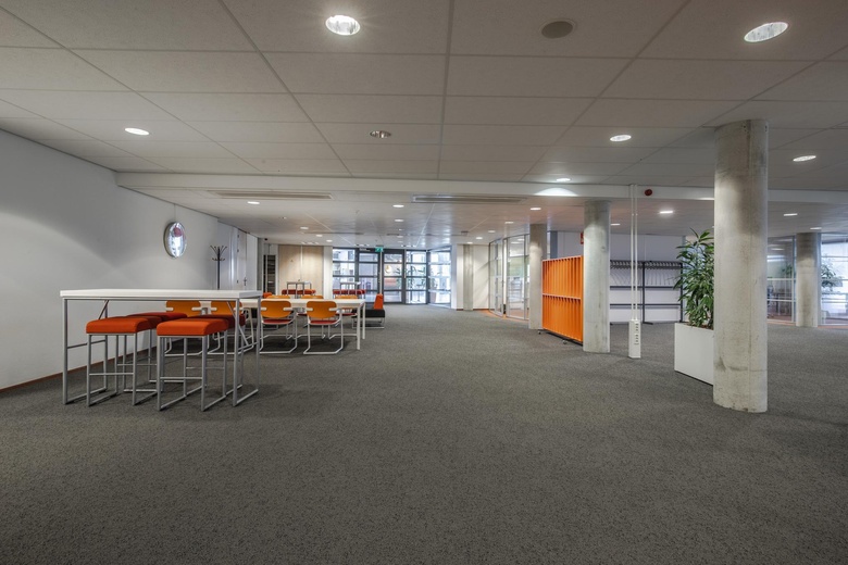 KantoorruimteaanMarkweg 8<br/> inVelp KantoorruimteaanMarkweg 8<br/> inVelp