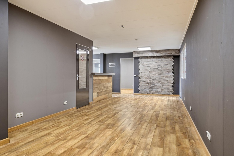 BedrijfsruimteaanRijnstraat 18 A<br/> inOss BedrijfsruimteaanRijnstraat 18 A<br/> inOss