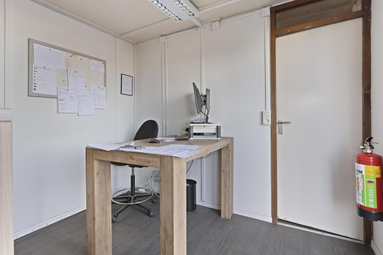 BedrijfsruimteaanHandelsweg 13<br/> inVlissingen BedrijfsruimteaanHandelsweg 13<br/> inVlissingen